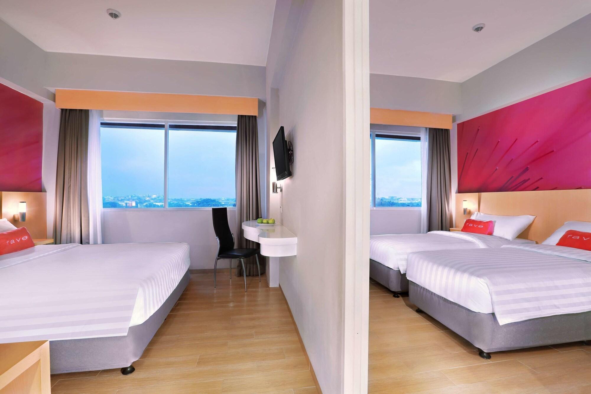 Favehotel Jababeka Cikarang Exteriör bild